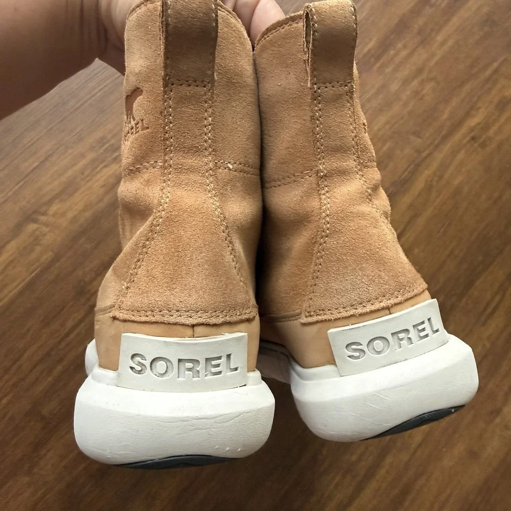SOREL Explorer II Joan Waterproof Boot Womens 7 Tan Suede Lace Up Winter Rain